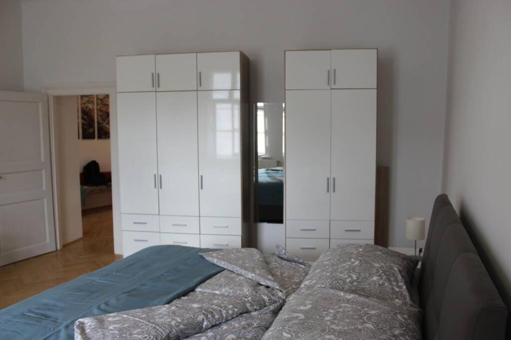 Wunderschone Altbauwohnung In Zentraler Lage Wien Extérieur photo