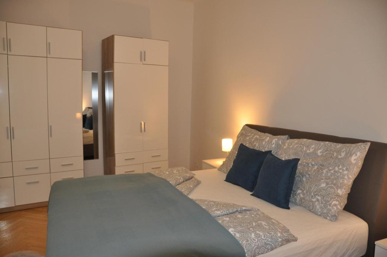Wunderschone Altbauwohnung In Zentraler Lage Wien Extérieur photo