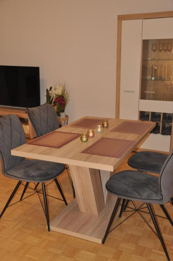 Wunderschone Altbauwohnung In Zentraler Lage Wien Extérieur photo