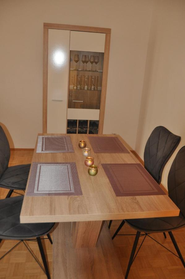 Wunderschone Altbauwohnung In Zentraler Lage Wien Extérieur photo