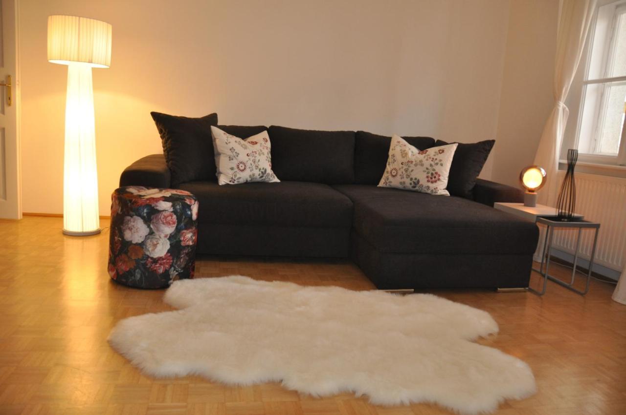 Wunderschone Altbauwohnung In Zentraler Lage Wien Extérieur photo